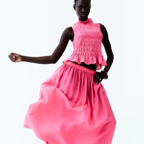 H&M Smocked Top - size small - Picture 3 of 3